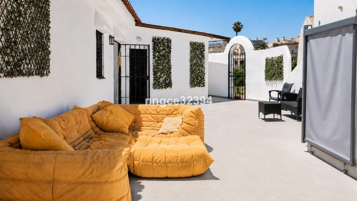 Aticos de 6 dormitorios en venta en Nueva Milla de Oro – R5414188 Aticos de 6 dormitorios en venta en Nueva Milla de Oro – R5414188