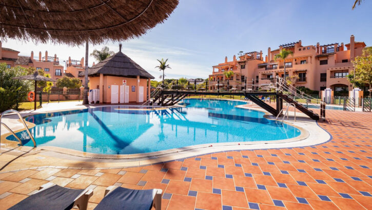 Apartamentos de 4 dormitorios en venta en Hacienda del Sol – R5234881 Apartamentos de 4 dormitorios en venta en Hacienda del Sol – R5234881 en