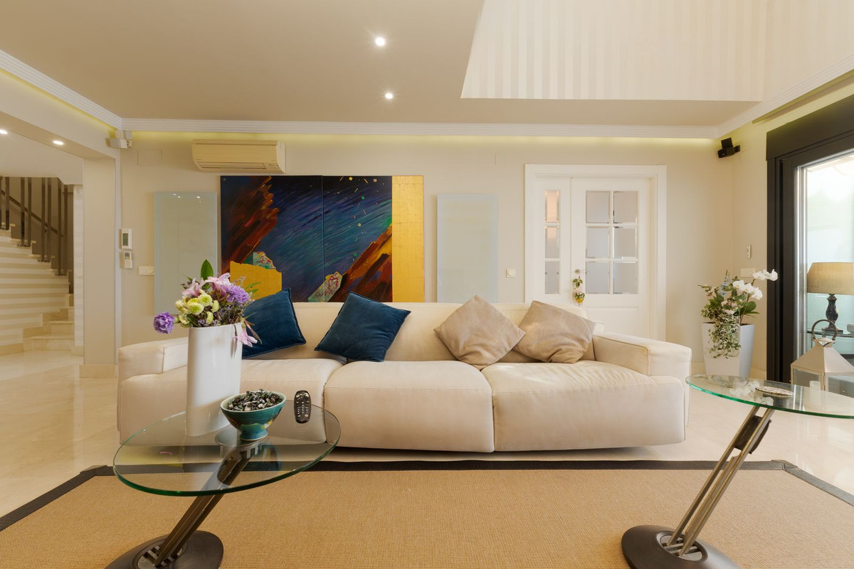 Apartamentos de 2 dormitorios en venta en San Pedro de Alcántara – R5452324 Apartamentos de 2 dormitorios en venta en San Pedro de Alcántara – R5452324