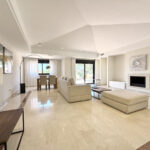 2 bedroom Penthouses for sale in Puerto Banús – R5461540 2 bedroom Penthouses for sale in Puerto Banús – R5461540