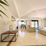 2 bedroom Penthouses for sale in Puerto Banús – R5461540 2 bedroom Penthouses for sale in Puerto Banús – R5461540