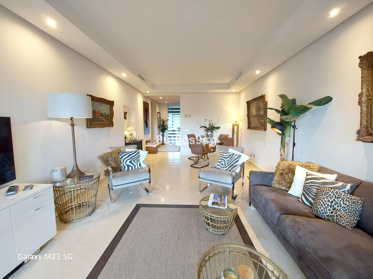 Apartamentos de 2 dormitorios en venta en Benahavís – R5460469 Apartamentos de 2 dormitorios en venta en Benahavís – R5460469