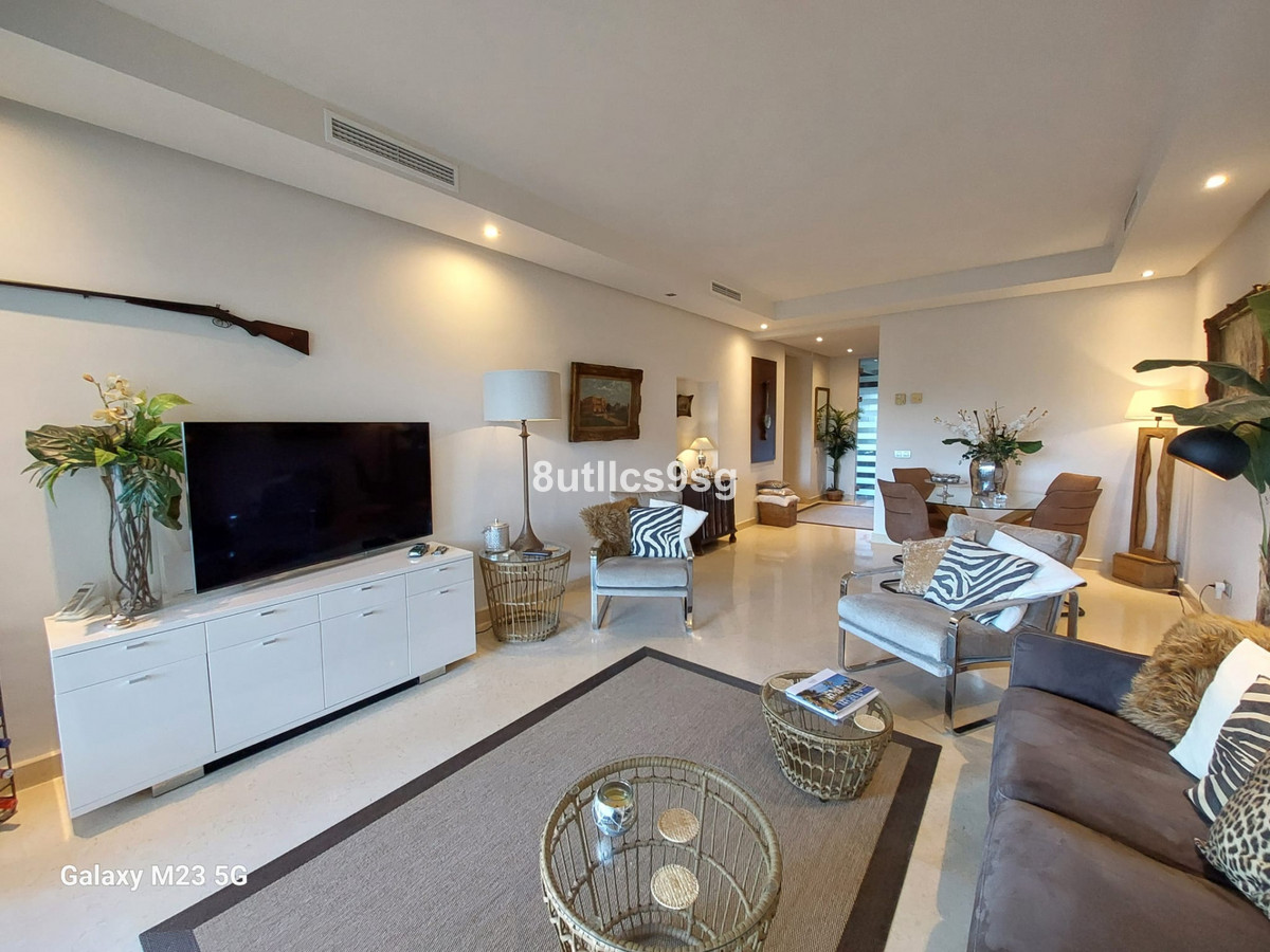 Apartamentos de 2 dormitorios en venta en Benahavís – R5460469 Apartamentos de 2 dormitorios en venta en Benahavís – R5460469