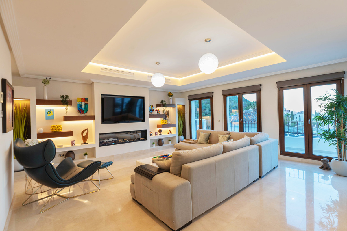 4 bedroom Villas for sale in Benahavís – R5379574 4 bedroom Villas for sale in Benahavís – R5379574