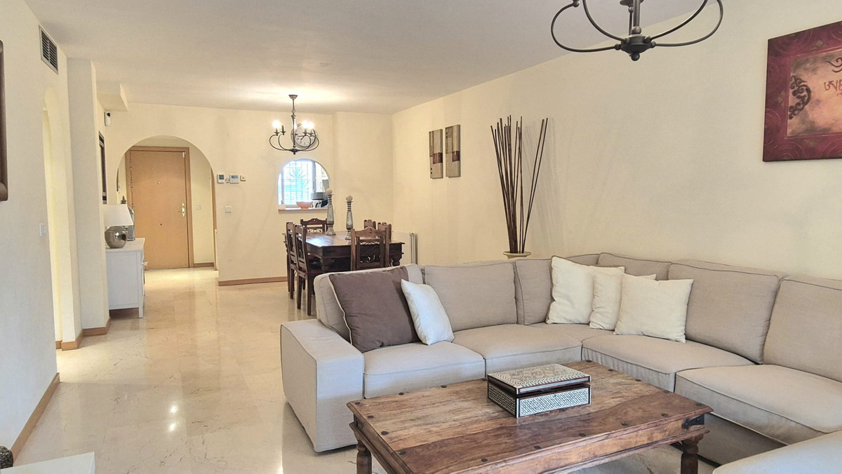 Apartamentos de 2 dormitorios en venta en San Pedro de Alcántara – R5448670 Apartamentos de 2 dormitorios en venta en San Pedro de Alcántara – R5448670