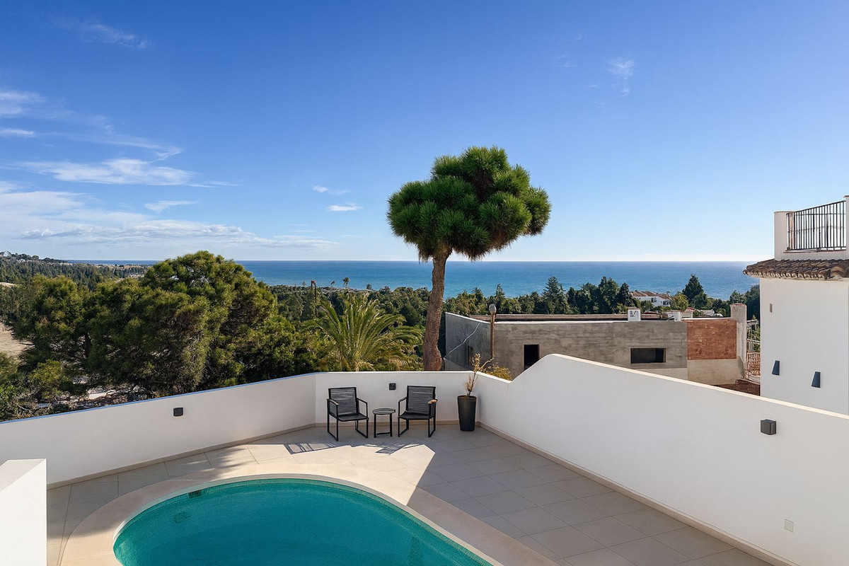 Villas de 3 dormitorios en venta en La Cala de Mijas – R5236546 Villas de 3 dormitorios en venta en La Cala de Mijas – R5236546