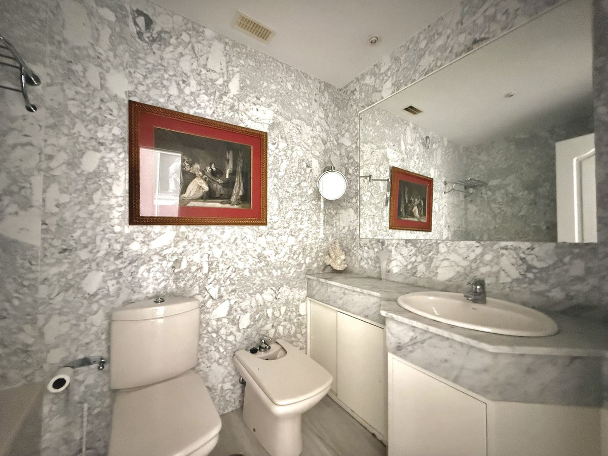 2 bedroom Apartments for sale in Puerto Banús – R5437237 2 bedroom Apartments for sale in Puerto Banús – R5437237