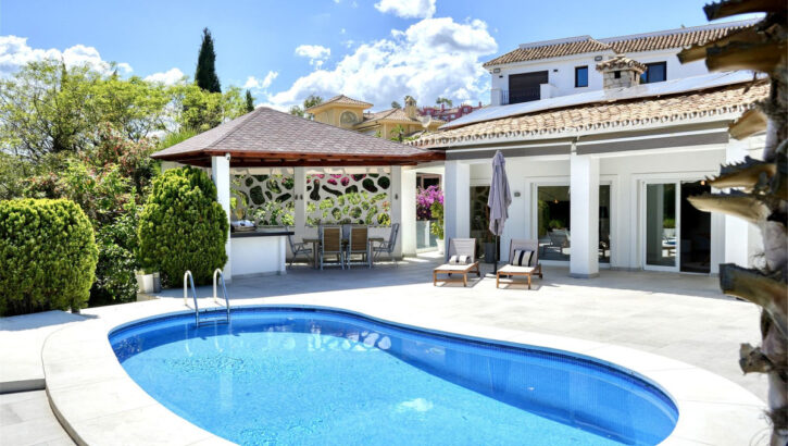 Villas de 4 dormitorios en venta en Benahavís – R5383924 Villas de 4 dormitorios en venta en Benahavís – R5383924 en