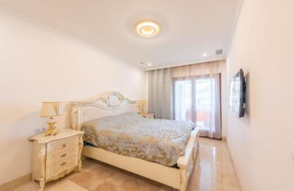 Apartamentos de 3 dormitorios en venta en Milla de Oro – R5468545 Apartamentos de 3 dormitorios en venta en Milla de Oro – R5468545