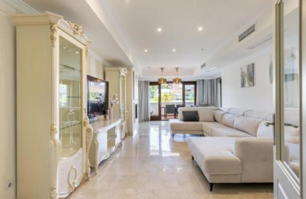 Apartamentos de 3 dormitorios en venta en Milla de Oro – R5468545 Apartamentos de 3 dormitorios en venta en Milla de Oro – R5468545