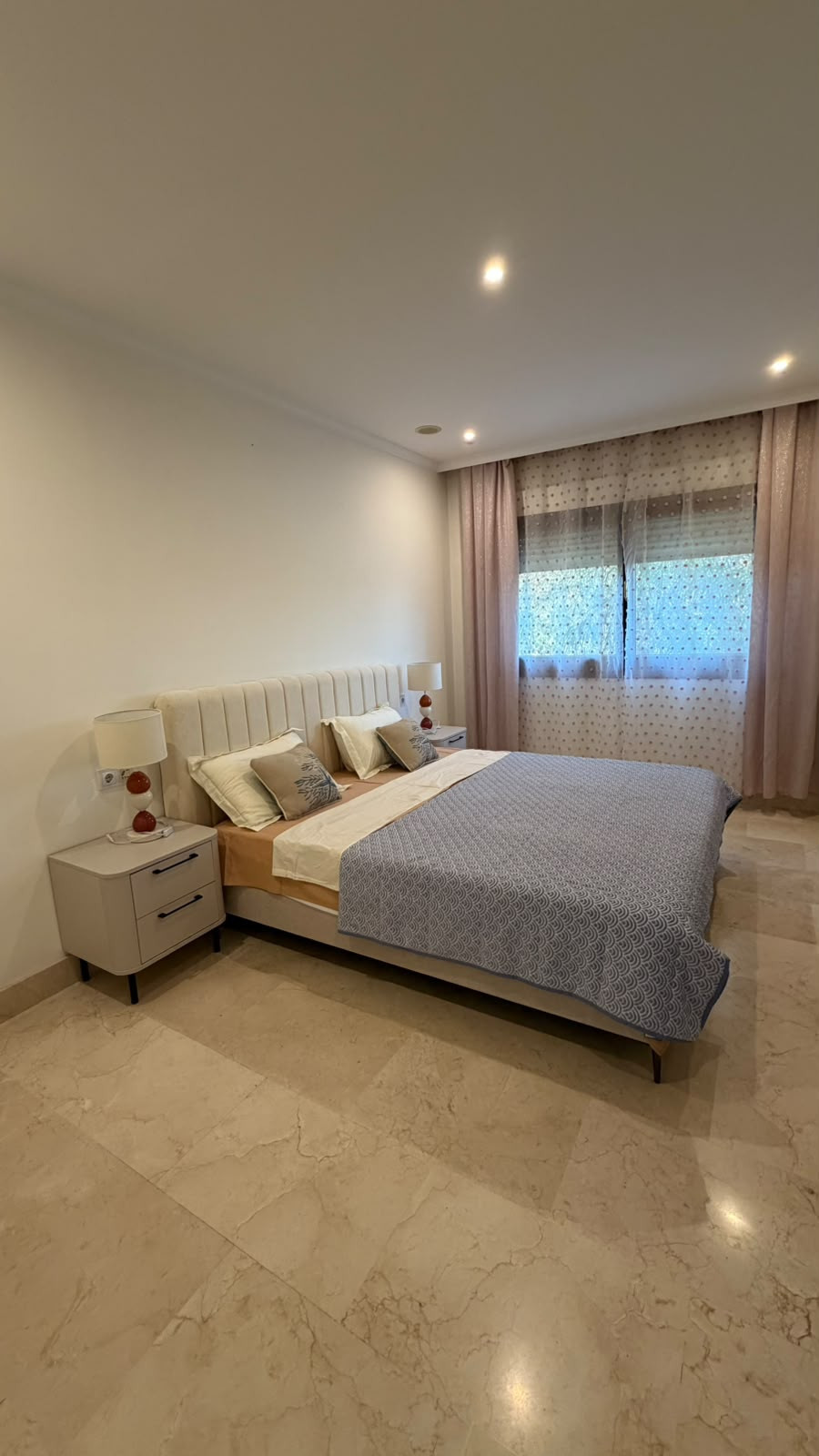 Apartamentos de 3 dormitorios en venta en Milla de Oro – R5468545 Apartamentos de 3 dormitorios en venta en Milla de Oro – R5468545