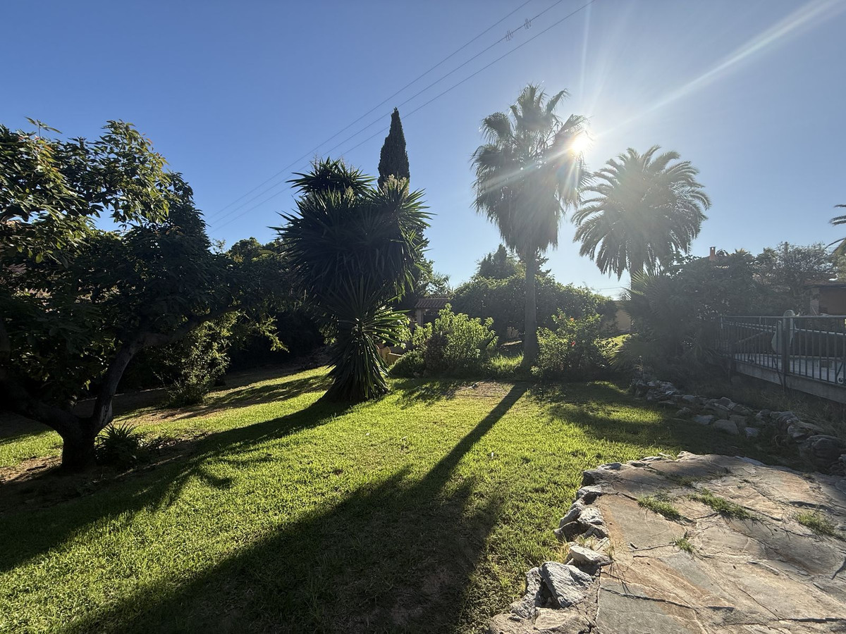 Villas de 5 dormitorios en venta en Marbella – R5465476 Villas de 5 dormitorios en venta en Marbella – R5465476