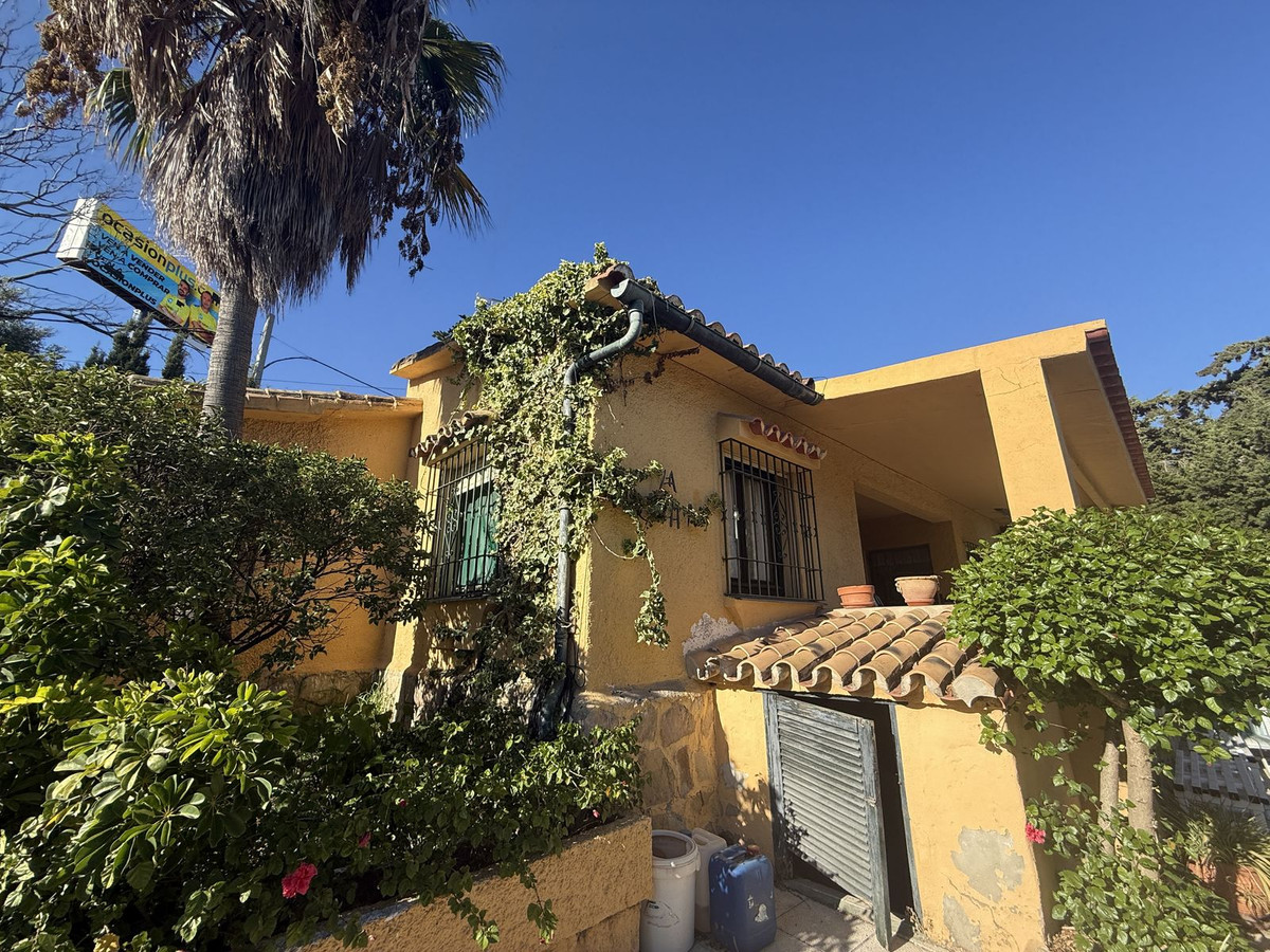 Villas de 5 dormitorios en venta en Marbella – R5465476 Villas de 5 dormitorios en venta en Marbella – R5465476