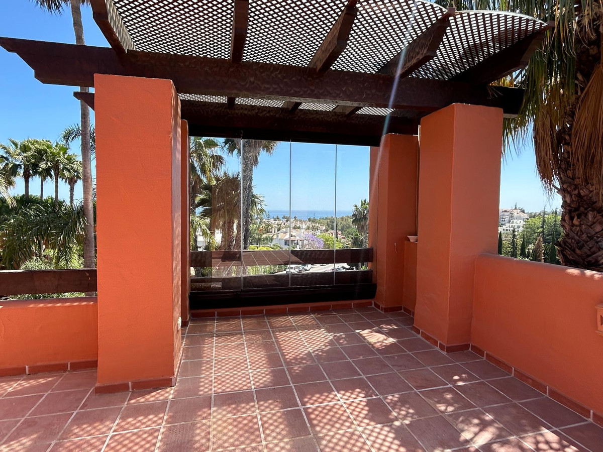 Adosados de 4 dormitorios en venta en Milla de Oro – R5408644 Adosados de 4 dormitorios en venta en Milla de Oro – R5408644