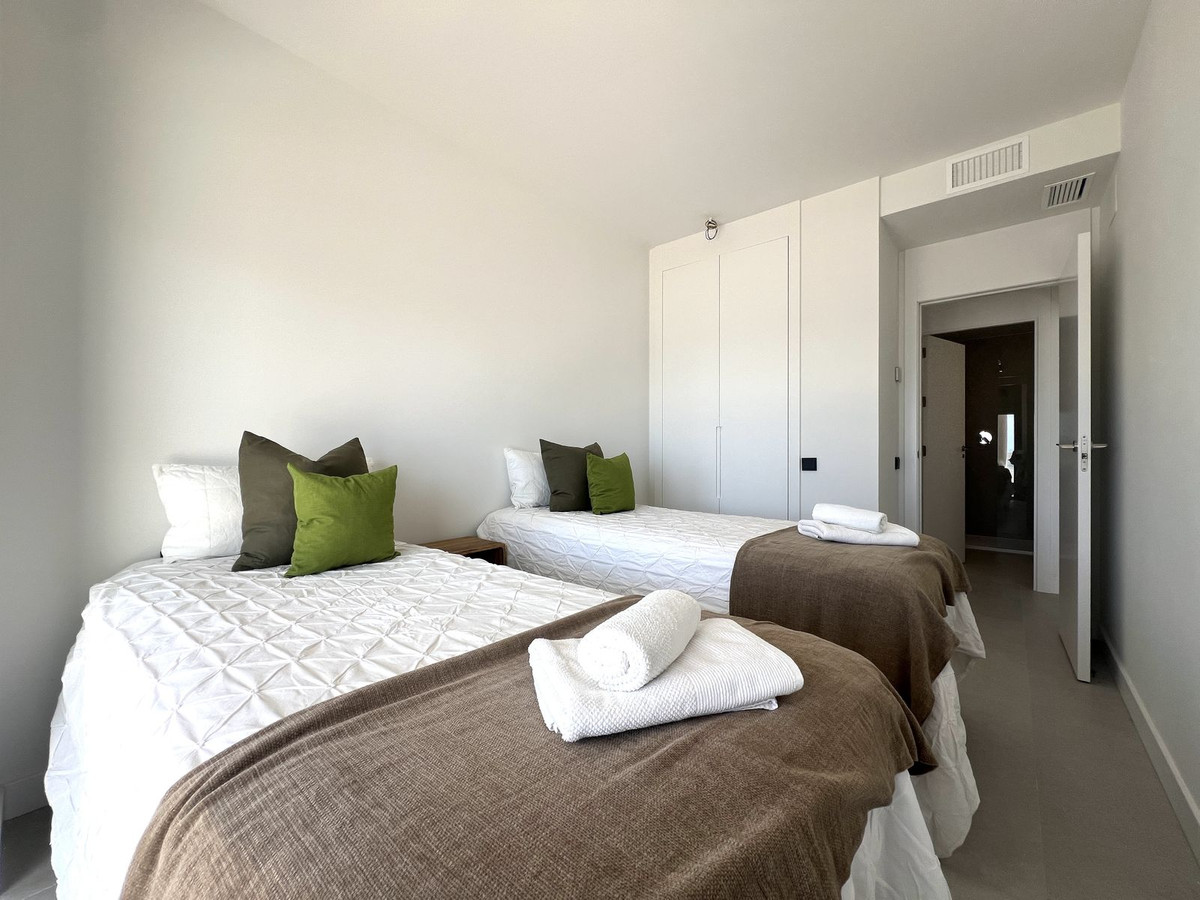 Apartamentos de 2 dormitorios en venta en Altos de los Monteros – R5361781 Apartamentos de 2 dormitorios en venta en Altos de los Monteros – R5361781