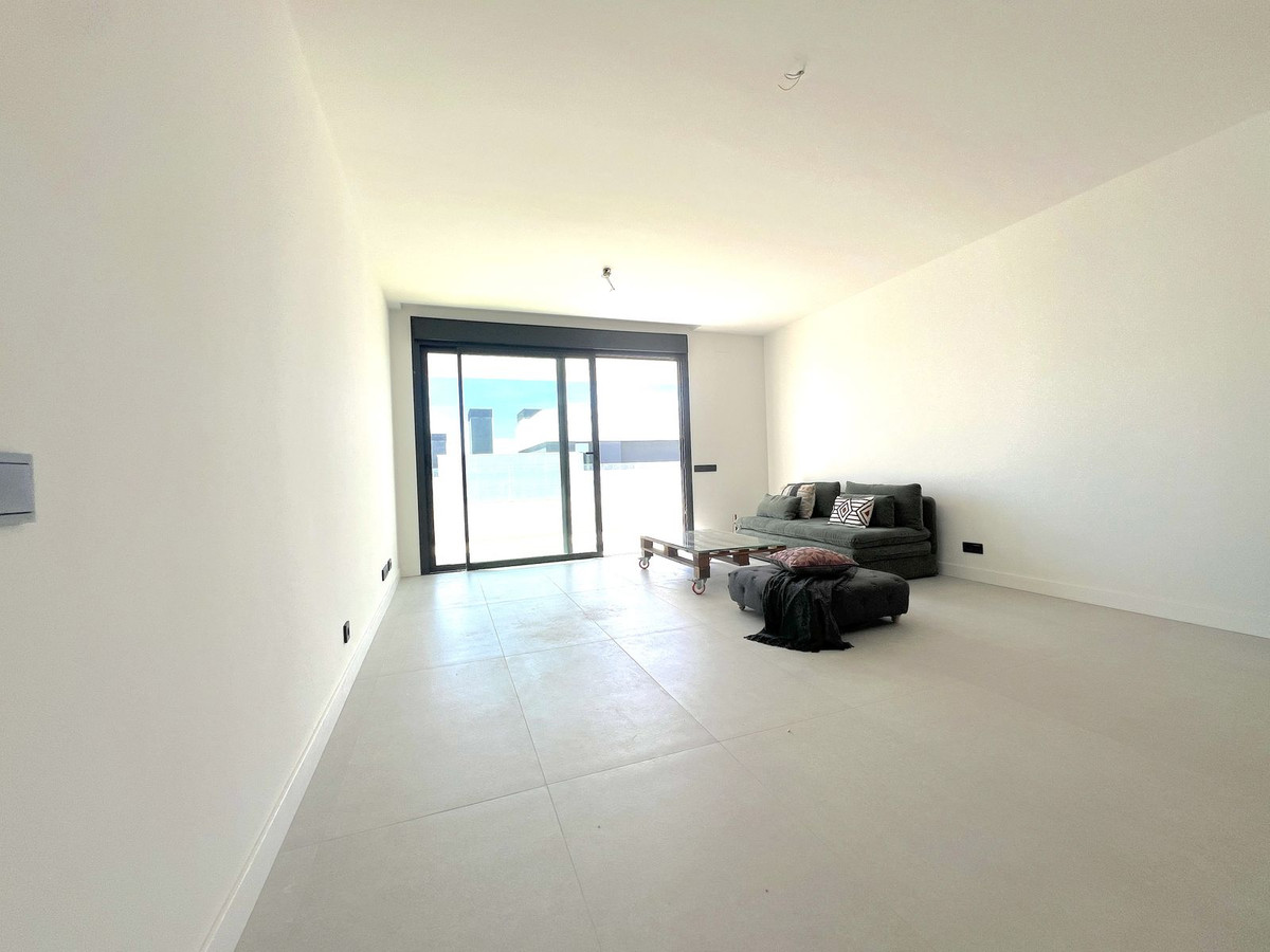 Apartamentos de 2 dormitorios en venta en Altos de los Monteros – R5361781 Apartamentos de 2 dormitorios en venta en Altos de los Monteros – R5361781