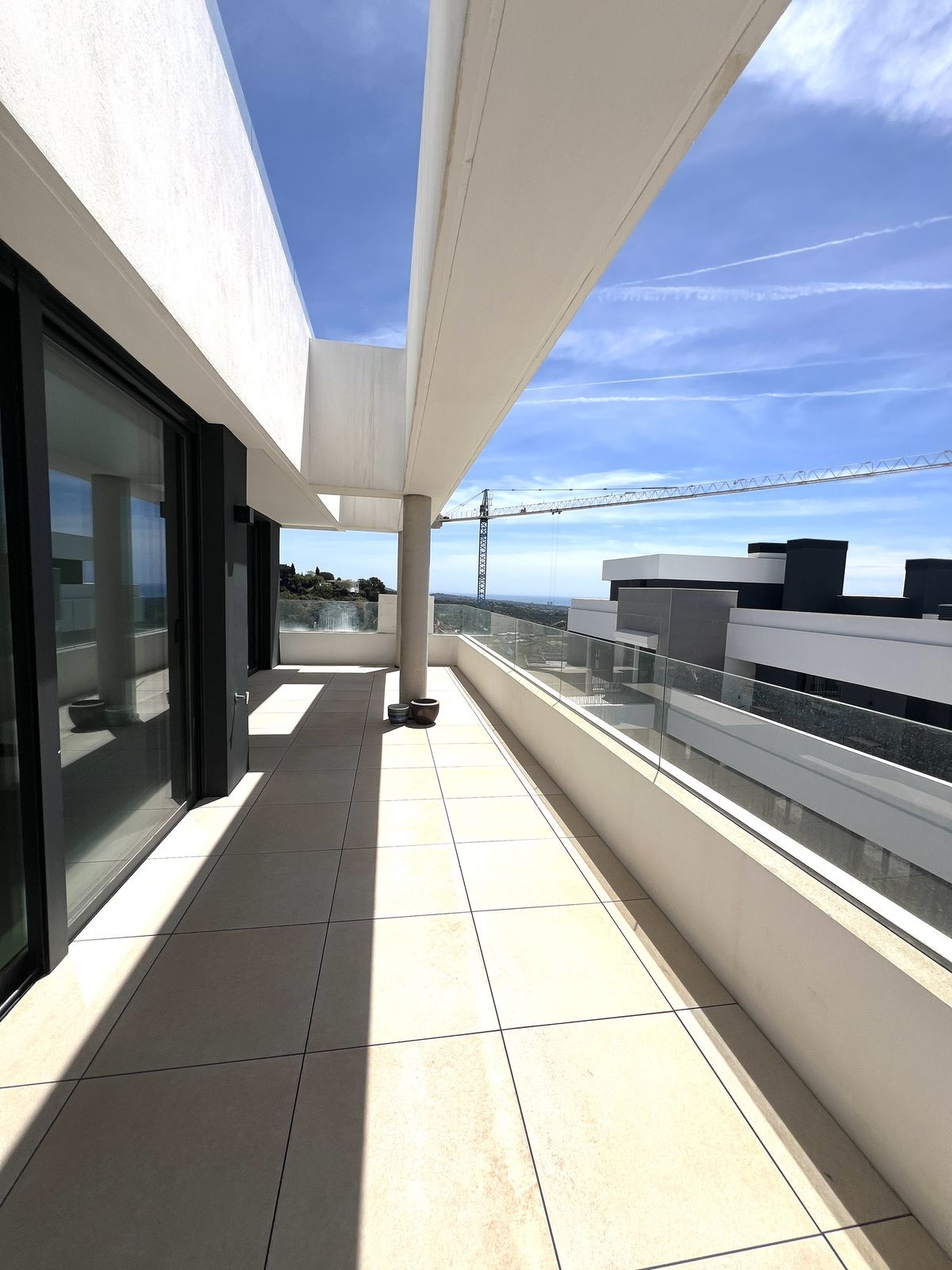 Apartamentos de 2 dormitorios en venta en Altos de los Monteros – R5361781 Apartamentos de 2 dormitorios en venta en Altos de los Monteros – R5361781