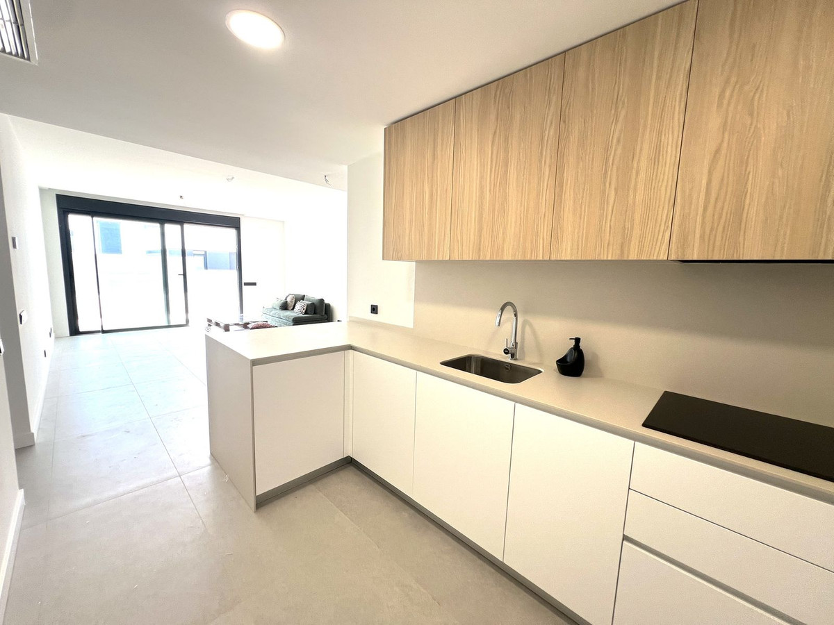Apartamentos de 2 dormitorios en venta en Altos de los Monteros – R5361781 Apartamentos de 2 dormitorios en venta en Altos de los Monteros – R5361781