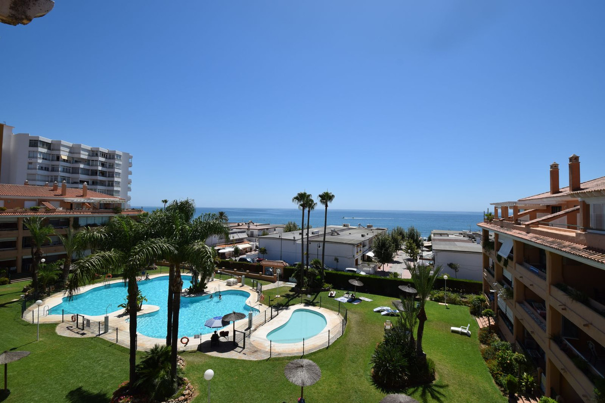 Aticos de 2 dormitorios en venta en La Cala de Mijas – R5159521 Aticos de 2 dormitorios en venta en La Cala de Mijas – R5159521