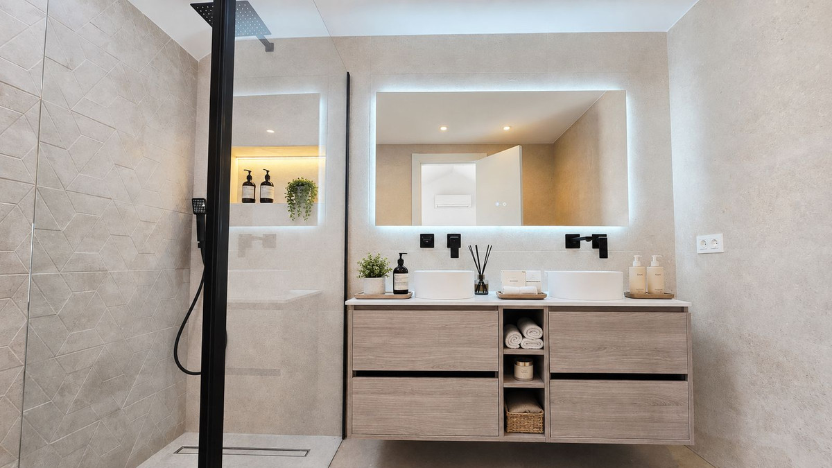 4 bedroom Apartments for sale in Nueva Andalucía – R5423698 4 bedroom Apartments for sale in Nueva Andalucía – R5423698