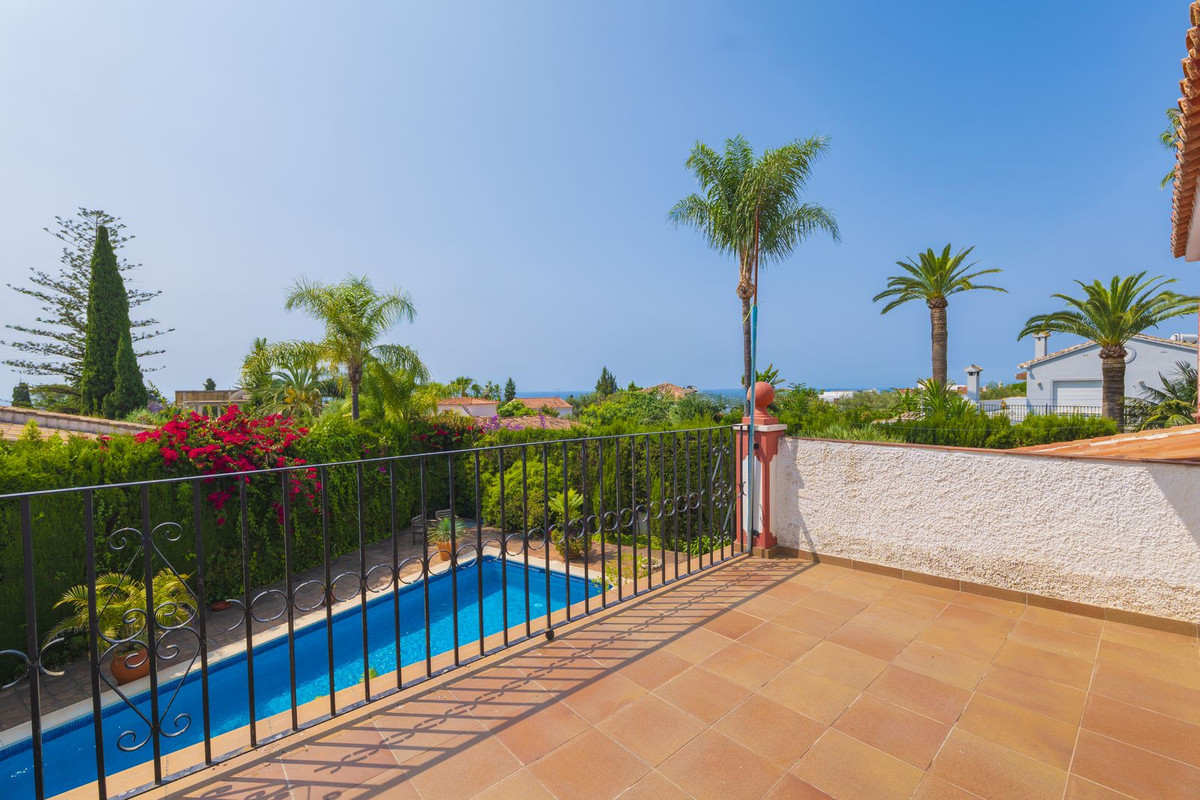 3 bedroom Villas for sale in Marbella – R5064568 3 bedroom Villas for sale in Marbella – R5064568
