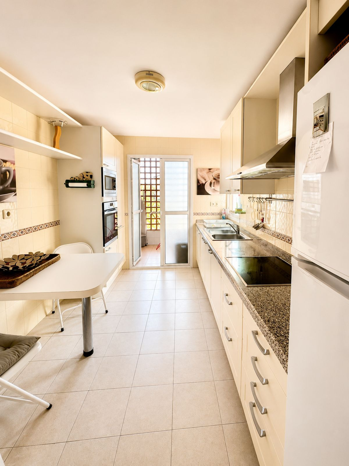 Apartamentos de 3 dormitorios en venta en Guadalmina Baja – R5333320 Apartamentos de 3 dormitorios en venta en Guadalmina Baja – R5333320