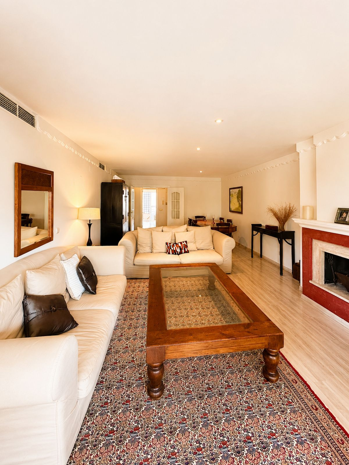 Apartamentos de 3 dormitorios en venta en Guadalmina Baja – R5333320 Apartamentos de 3 dormitorios en venta en Guadalmina Baja – R5333320