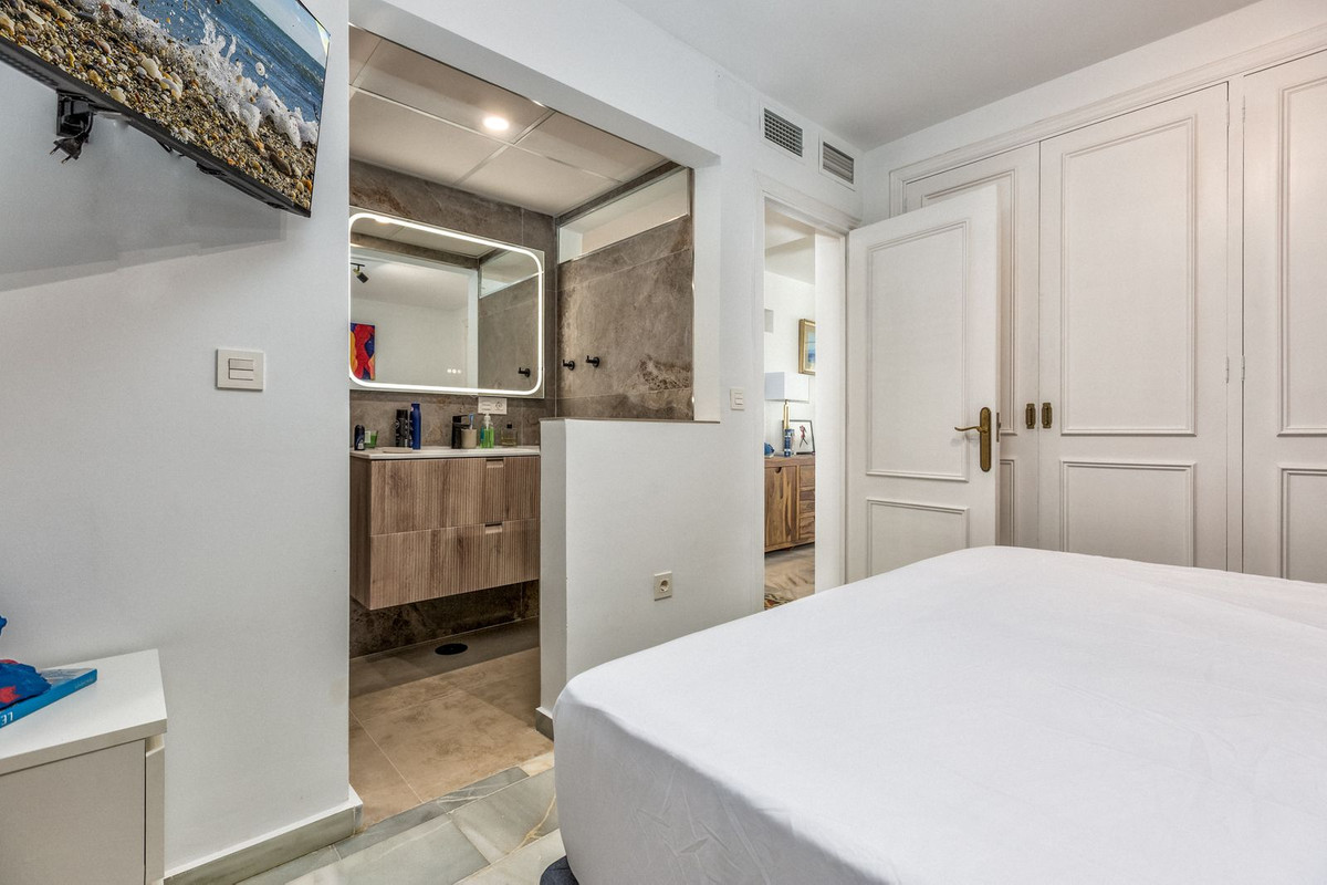 2 bedroom Apartments for sale in Puerto Banús – R5191888 2 bedroom Apartments for sale in Puerto Banús – R5191888