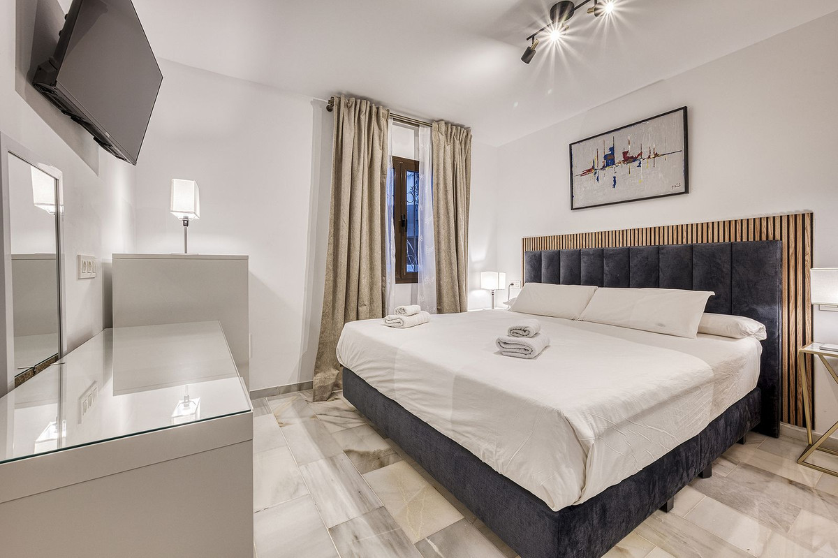 2 bedroom Apartments for sale in Puerto Banús – R5191888 2 bedroom Apartments for sale in Puerto Banús – R5191888