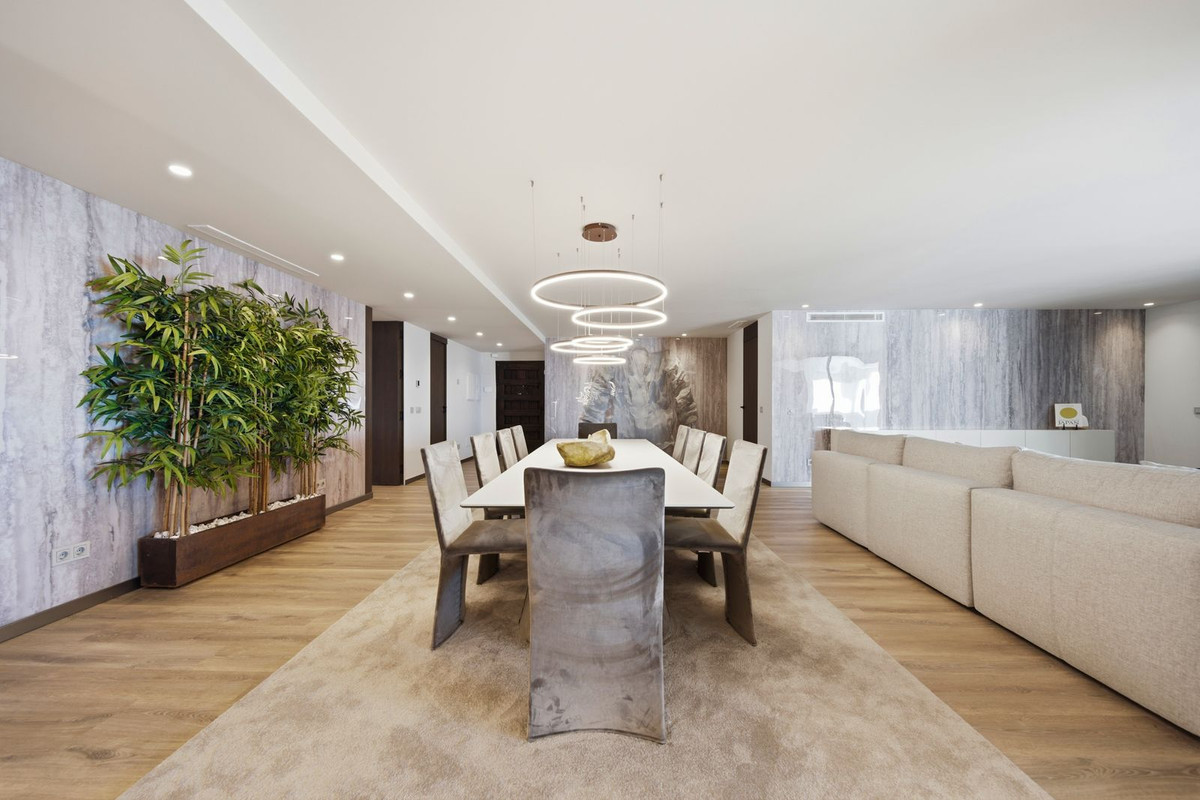 5 bedroom Apartments for sale in Puerto Banús – R5298385 5 bedroom Apartments for sale in Puerto Banús – R5298385