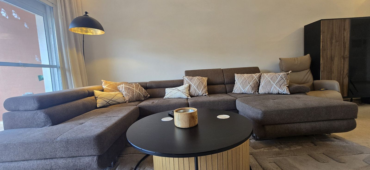 3 bedroom Apartments for sale in Nueva Milla de Oro – R5463805 3 bedroom Apartments for sale in Nueva Milla de Oro – R5463805