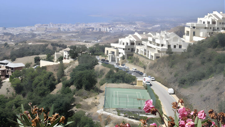 Apartamentos de 2 dormitorios en venta en Altos de los Monteros – R4967812 Apartamentos de 2 dormitorios en venta en Altos de los Monteros – R4967812 en