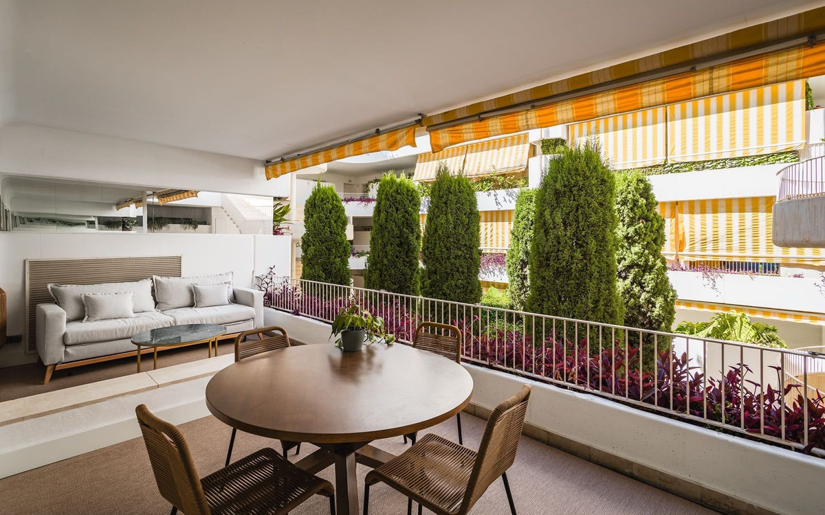 3 bedroom Apartments for sale in Milla de Oro – R5461516 3 bedroom Apartments for sale in Milla de Oro – R5461516