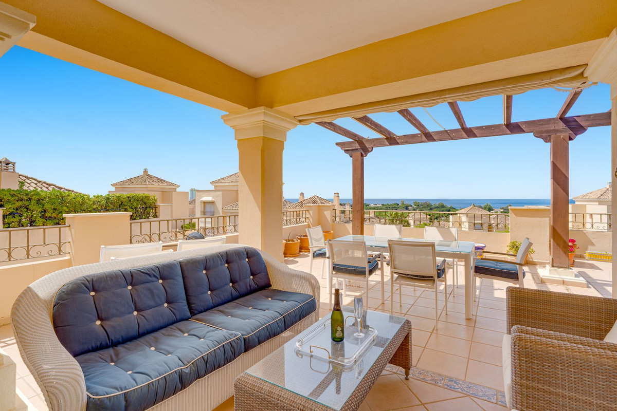 Apartamentos de 4 dormitorios en venta en Elviria – R5382913 Apartamentos de 4 dormitorios en venta en Elviria – R5382913