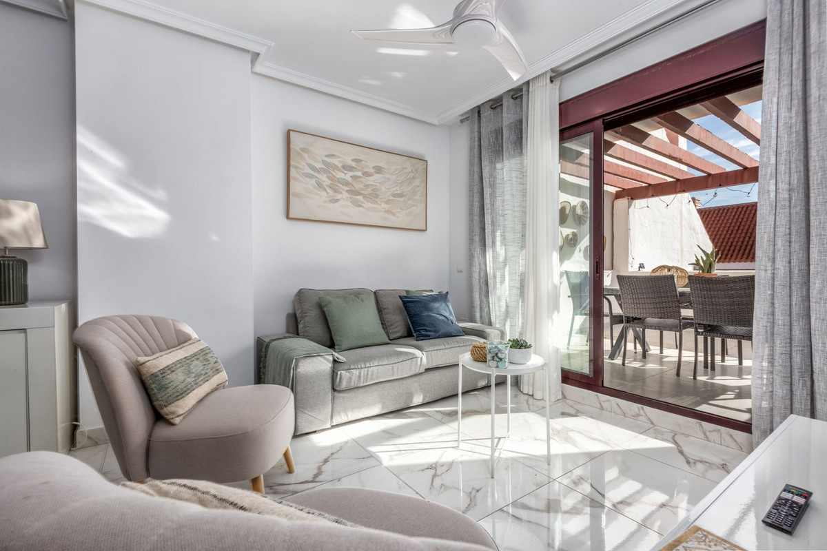 Apartamentos de 3 dormitorios en venta en Nueva Andalucía – R5168812 Apartamentos de 3 dormitorios en venta en Nueva Andalucía – R5168812