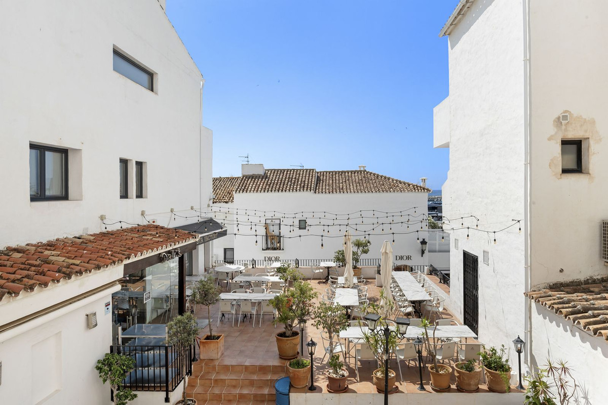 2 bedroom Apartments for sale in Puerto Banús – R5106511 2 bedroom Apartments for sale in Puerto Banús – R5106511