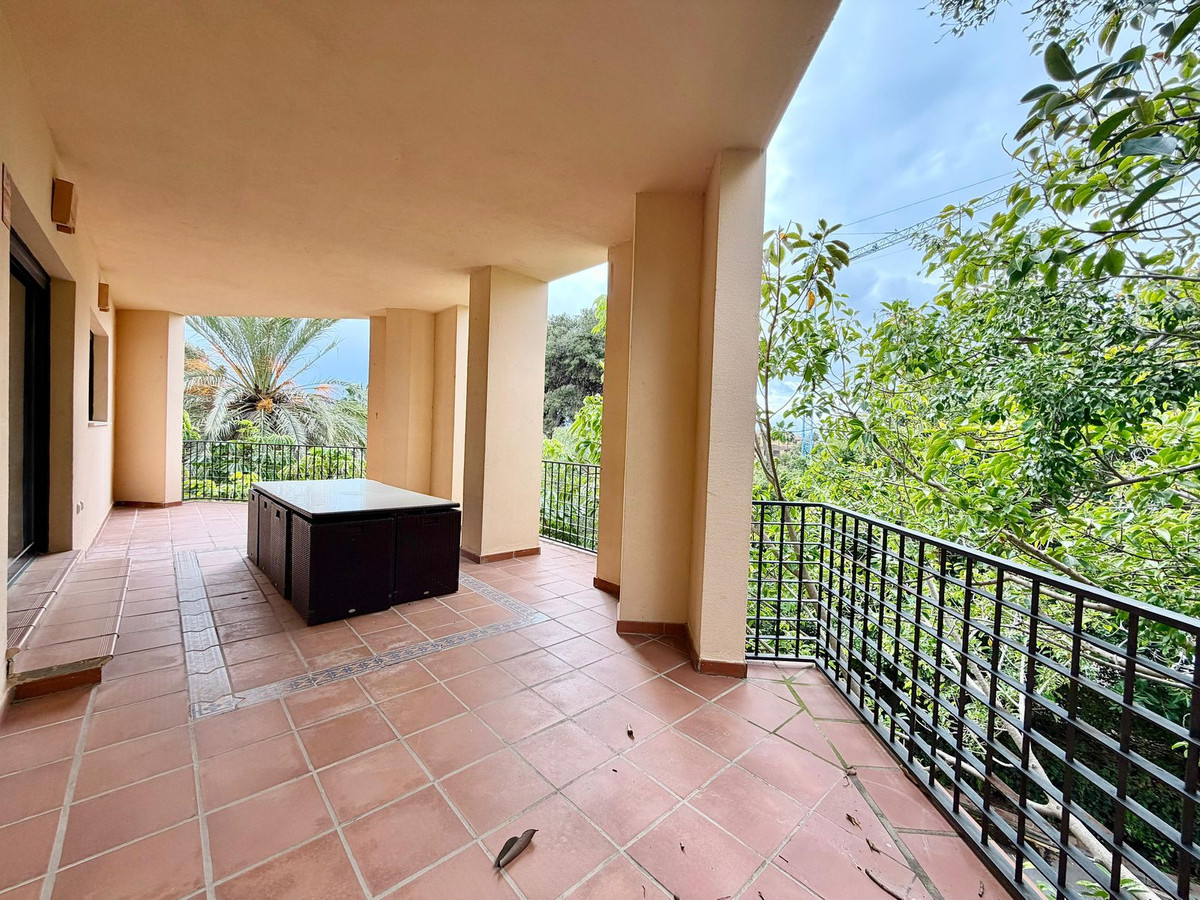 Aticos de 4 dormitorios en venta en Puerto Banús – R5336557 Aticos de 4 dormitorios en venta en Puerto Banús – R5336557