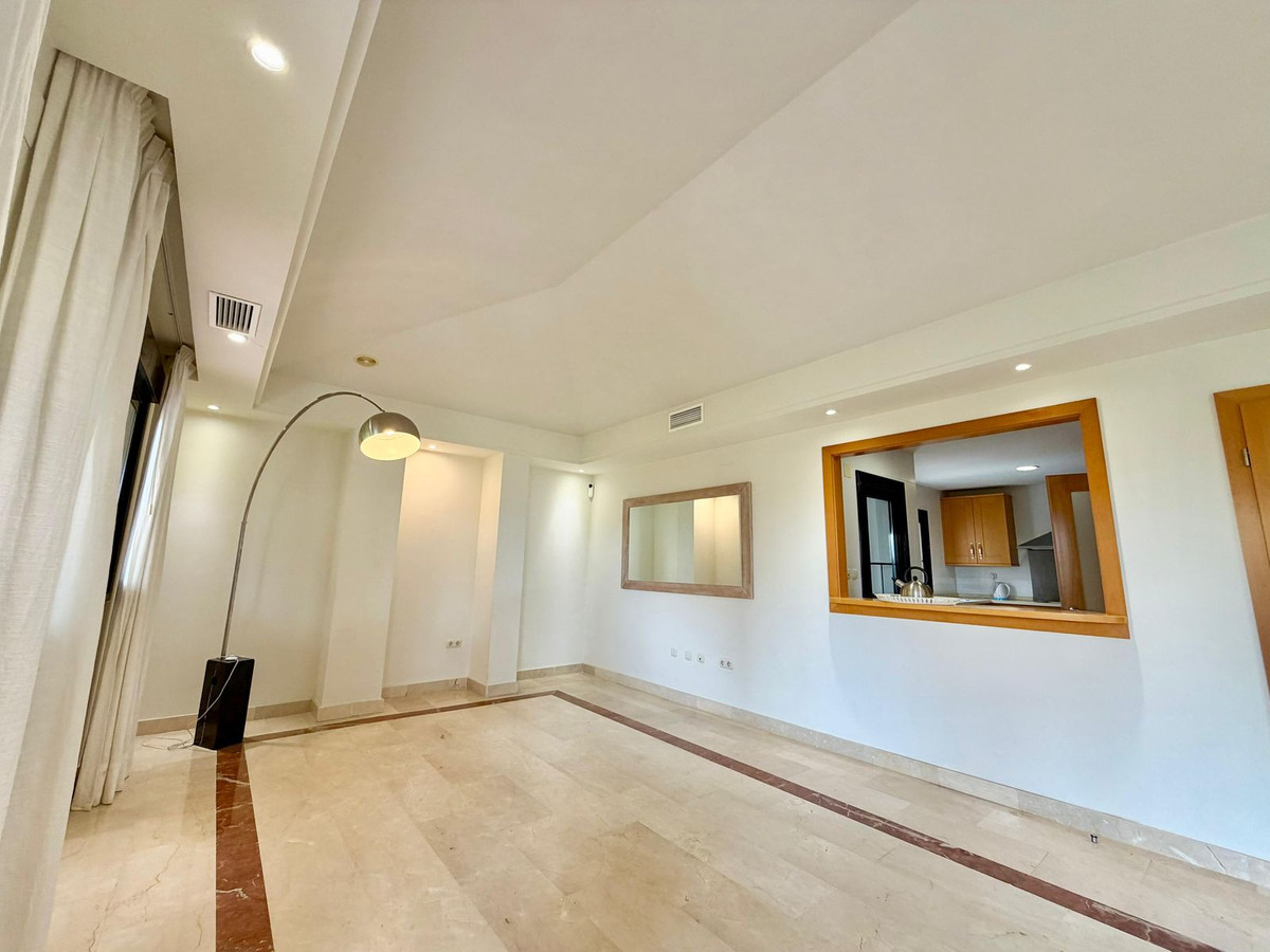 Aticos de 4 dormitorios en venta en Puerto Banús – R5336557 Aticos de 4 dormitorios en venta en Puerto Banús – R5336557
