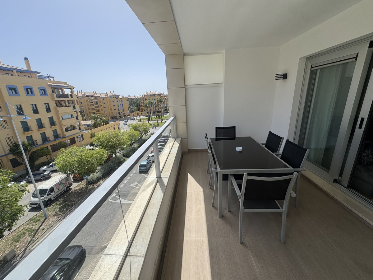 Aticos de 3 dormitorios en venta en San Pedro de Alcántara – R5371486 Aticos de 3 dormitorios en venta en San Pedro de Alcántara – R5371486