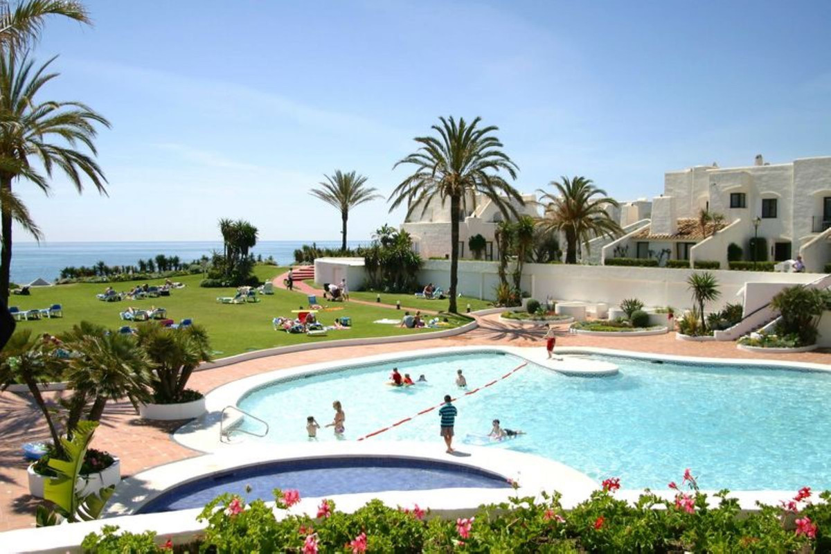 3 bedroom Apartments for sale in Nueva Milla de Oro – R5465449 3 bedroom Apartments for sale in Nueva Milla de Oro – R5465449