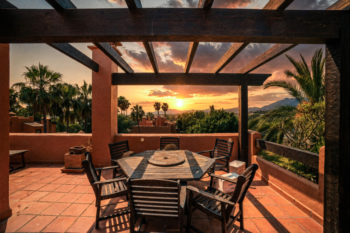 5 bedroom Townhouses for sale in Marbella – R5465002 5 bedroom Townhouses for sale in Marbella – R5465002