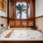5 bedroom Townhouses for sale in Marbella – R5465002 5 bedroom Townhouses for sale in Marbella – R5465002