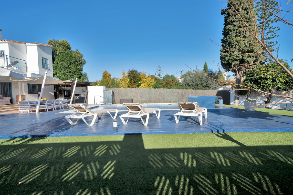 4 bedroom Villas for sale in San Pedro de Alcántara – R4942390 4 bedroom Villas for sale in San Pedro de Alcántara – R4942390