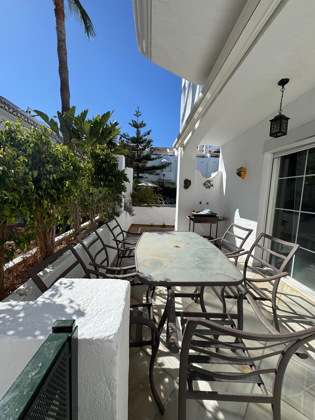Adosados de 3 dormitorios en venta en Milla de Oro – R5470636 Adosados de 3 dormitorios en venta en Milla de Oro – R5470636