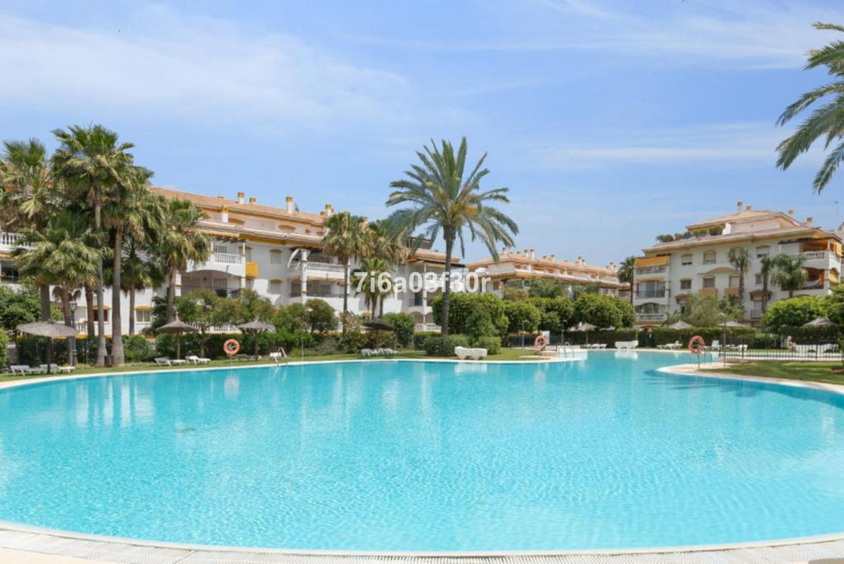 2 bedroom Apartments for sale in Puerto Banús – R5453782 2 bedroom Apartments for sale in Puerto Banús – R5453782