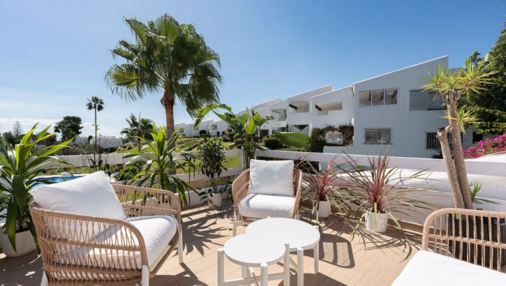 Apartamentos de 2 dormitorios en venta en Nueva Andalucía – R5408032 Apartamentos de 2 dormitorios en venta en Nueva Andalucía – R5408032 en