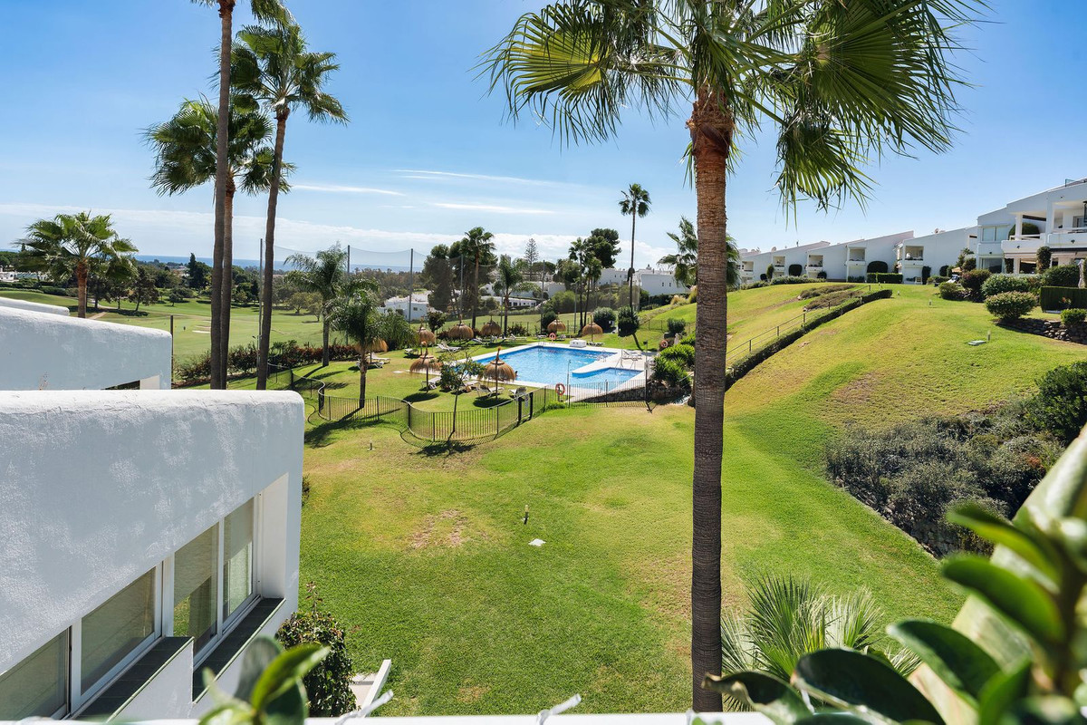 Apartamentos de 2 dormitorios en venta en Nueva Andalucía – R5408032 Apartamentos de 2 dormitorios en venta en Nueva Andalucía – R5408032