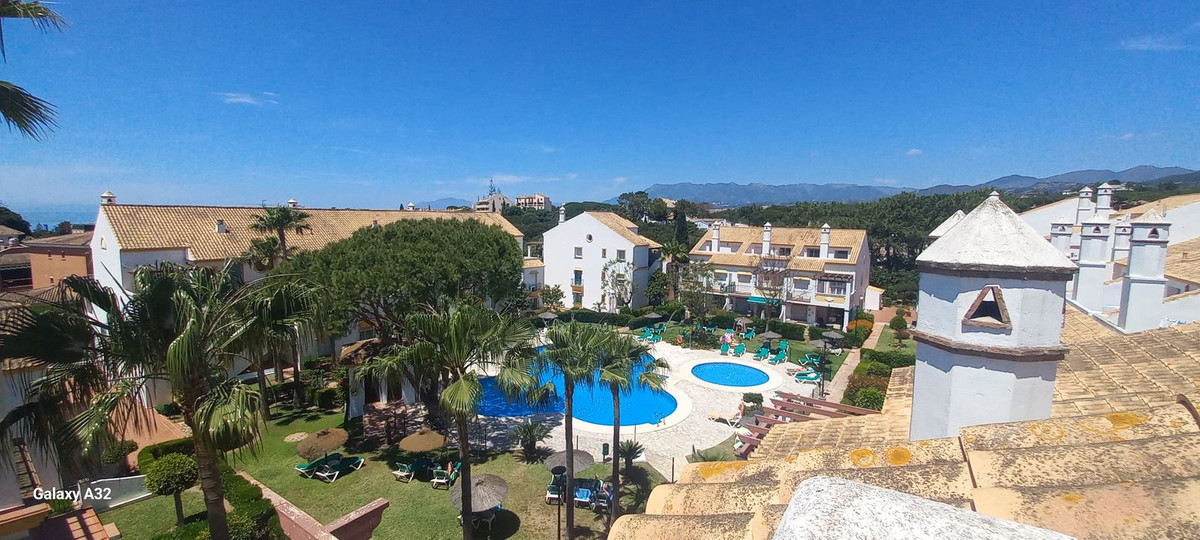 3 bedroom Apartments for sale in Marbesa – R5393386 3 bedroom Apartments for sale in Marbesa – R5393386