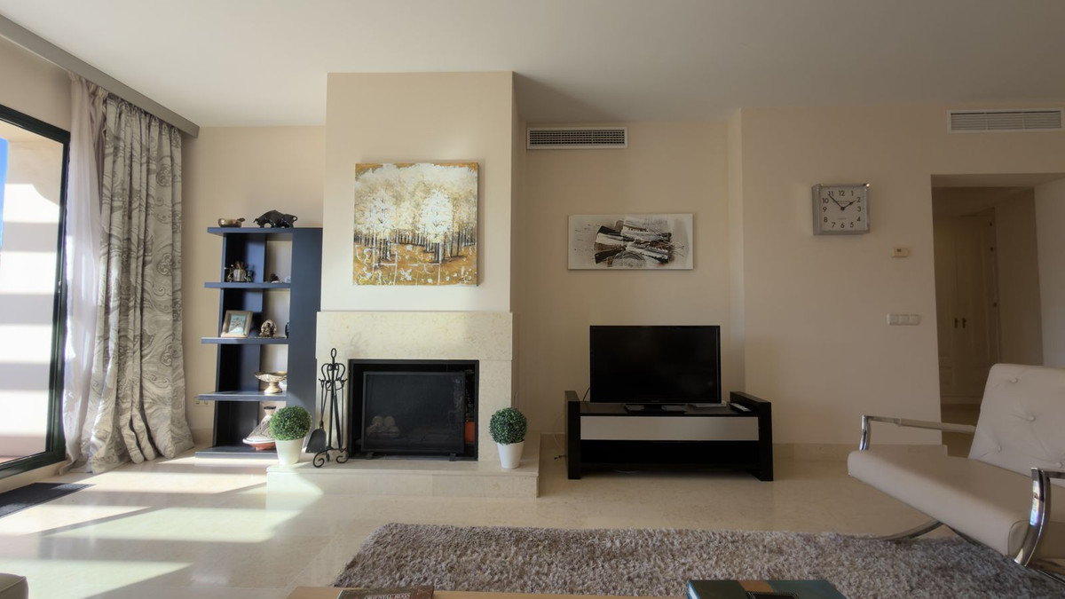 Apartamentos de 3 dormitorios en venta en Benahavís – R5298325 Apartamentos de 3 dormitorios en venta en Benahavís – R5298325