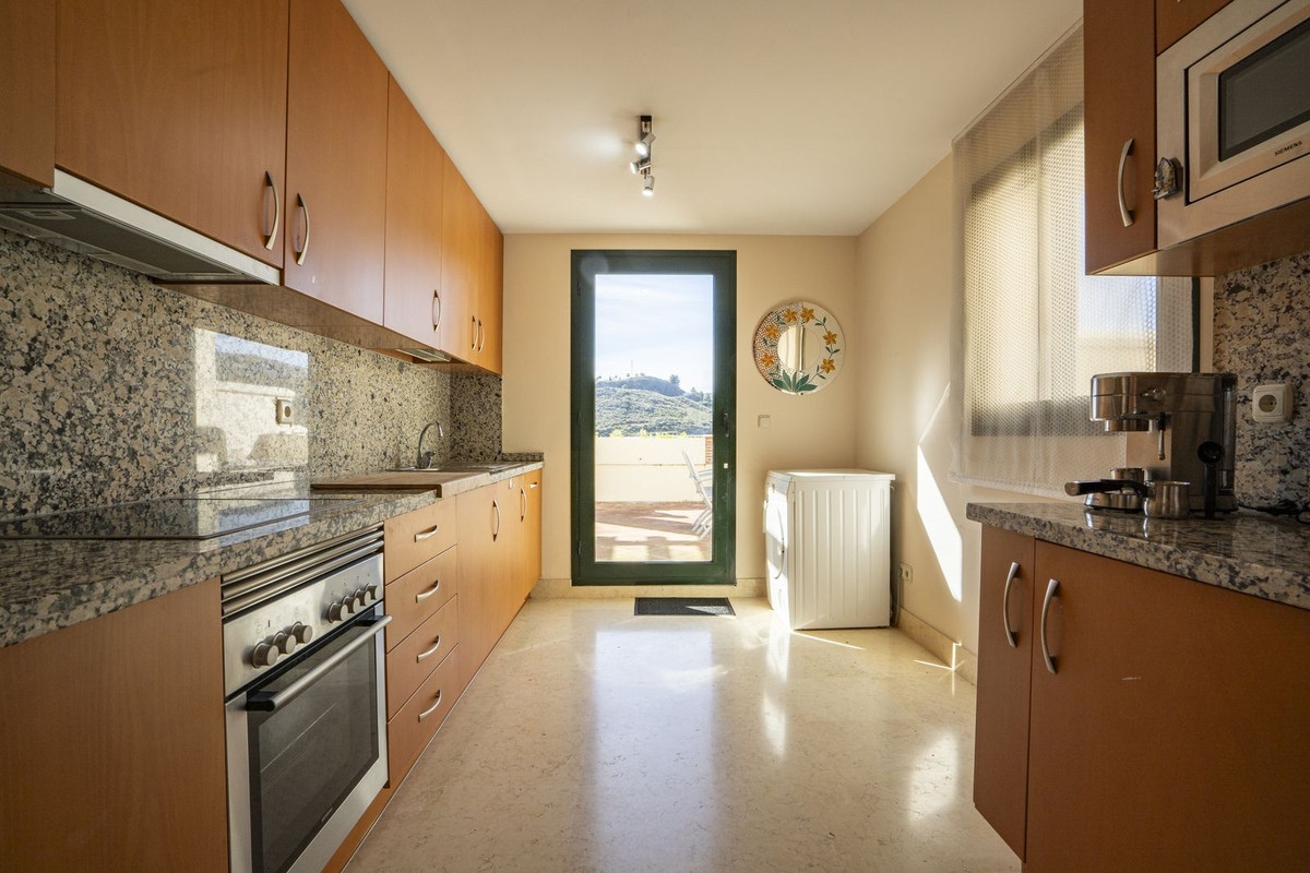 Apartamentos de 3 dormitorios en venta en Benahavís – R5298325 Apartamentos de 3 dormitorios en venta en Benahavís – R5298325